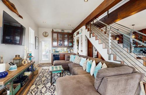 Cleone House | Mermaid Manor