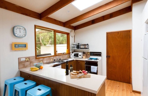 Merricks Beach Cottage | Merricks Surf Cottage Charming Beachfront Bliss