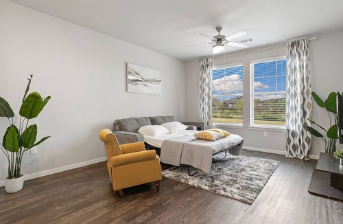 Little Elm Apartment | Merry Christmas