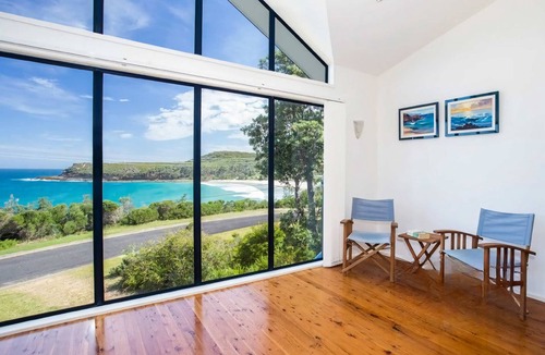 Kioloa House | Merry Escape Summary: