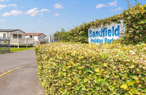 Chapel Saint Leonards Apartment | Merryfield & Sandfields Apartment