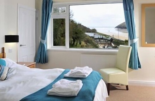 Mawgan Porth Hotel | Merrymoor Inn