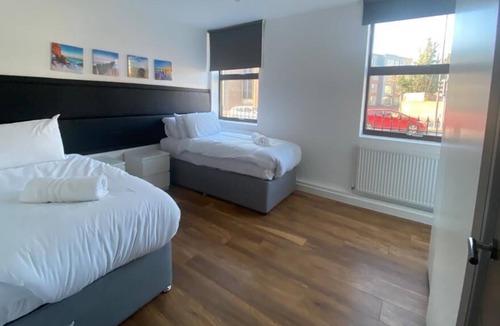 Maidstone Apartment | Merve Apartments