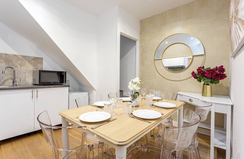 Gaillon Apartment | Merveil - Family Suite - Louvre - Dalayrac
