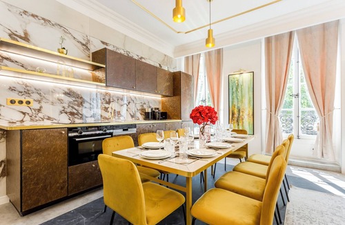 Arsenal Apartment | Merveil - Luxury Suite - Marais - Antoine I