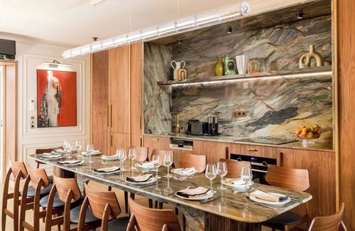 3rd Arrondissement Apartment | Merveil Signature Suite - Archives II