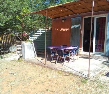 Villars Bed & Breakfast | Mes deux Gîtes de l'Ocre