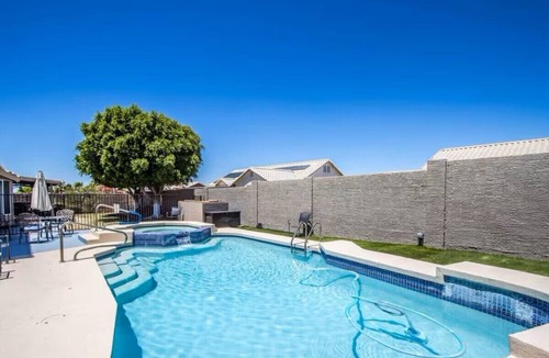 East Mesa House | Mesa Oasis - Relax & Unwind
