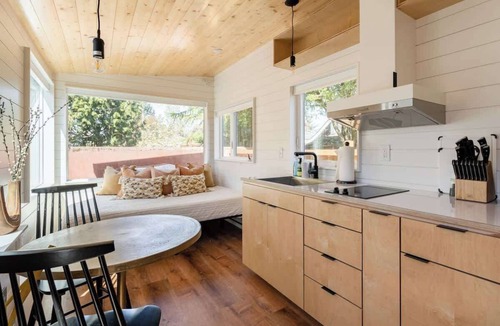 Alberta Arts District Apartment | Mesa Tiny House Oasis on Alberta