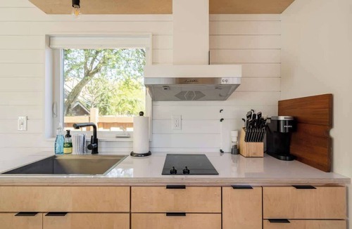 Alberta Arts District Apartment | Mesa Tiny House Oasis on Alberta