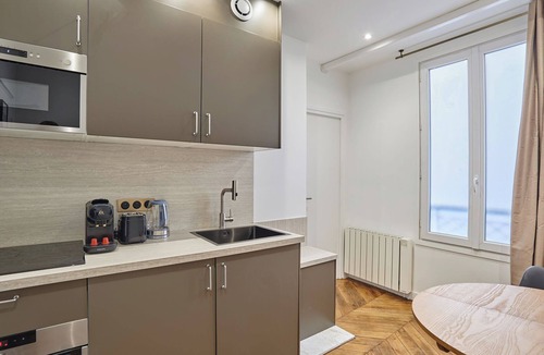 Arts-et-Metiers Apartment | Meslay 5 - Studio Apartment, Sleeps 2