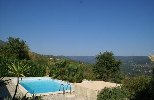 Les Vans Villa | Mesmerising villa in Les Vans with private pool
