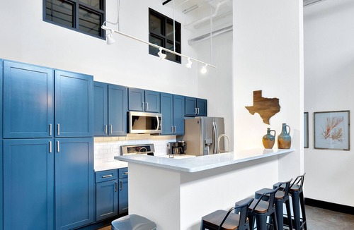 Brazos Condo | Mesquite Hideaway- Downtown Luxury Loft w/free parking