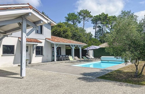 Messanges House | MESSANGES, VERY NICE 4-BR VILLA WITH SWIMMING POOL