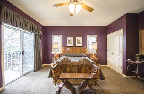 Bryan Bed & Breakfast | Messina Hof Winery & Resort