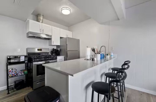 Mesa Apartment | Meticulously Kept Downtown Mesa 1-Bedroom Oasis
