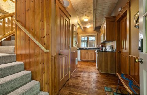 Camp Sherman House | Metolius Cabin 7