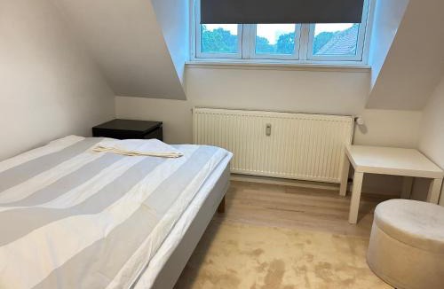 Vanlose Apartment | Metro Apartment Linde Alle 14, 3Th 2720 Vanløse