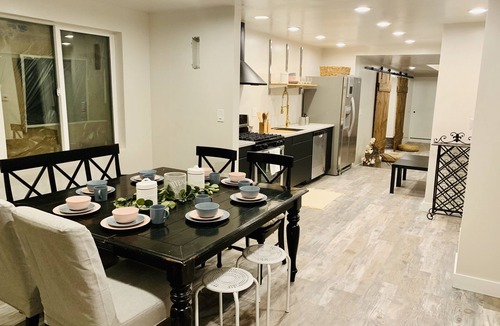 East Colfax House | Metro Denver Oasis !