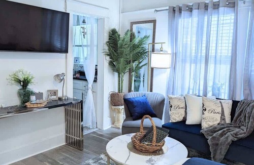 Downtown Long Beach Condo | Metro Paris- Elegant French Themed