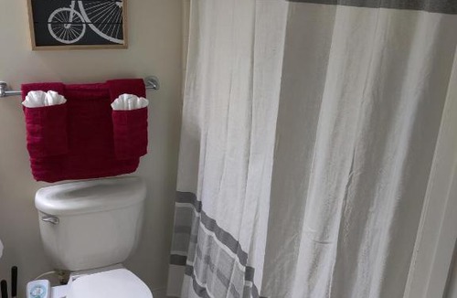 Chinatown Apartment | Metro Suite DC