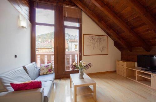 Isaba Apartment | Metsola Apartamentos Rurales