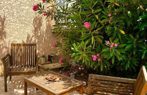 Villecomtal-sur-Arros Apartment | Meublé 3 étoiles dans un petit village du Gers