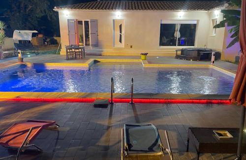 Venejan House | Meublé de tourisme MARTINET