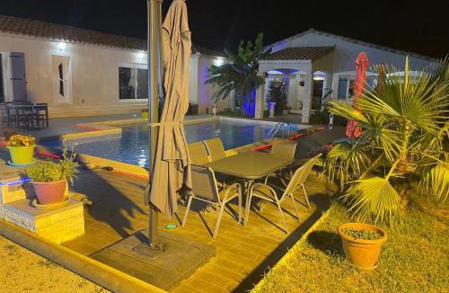 Venejan House | Meublé de tourisme MARTINET