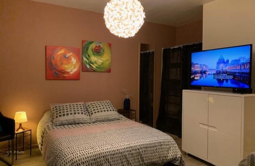 Aix-les-Bains City Center Apartment | Meublé Du Soleil