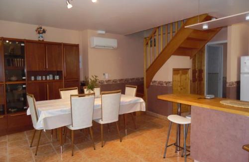 Nogent-sur-Seine House | Meuble de la Tour