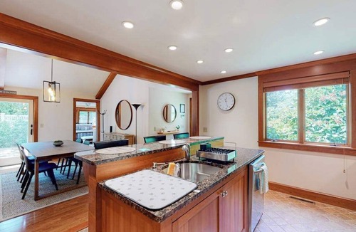 Mews Village House | Mews Village Villa | House in Mashpee | Pool | Gas Grill