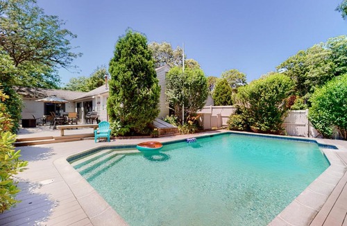 Mews Village House | Mews Village Villa