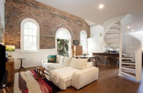 Bondi Junction Apartment | Mezzanine Magic, Bondi Junction