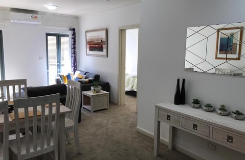 Melbourne Central Business District Apartment | MH CBD Private Apartment @ Flinders Lane