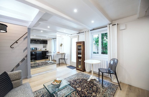 Moliere - Edgard Quinet Hotel | MHL - Maison Hotel Lyon