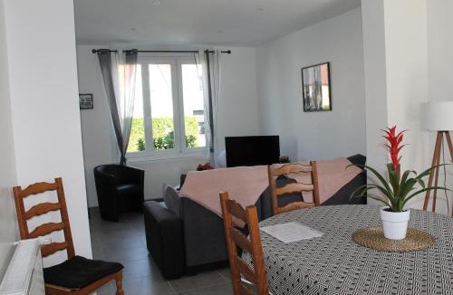 Cucq Villa | "Mi-a-clo"