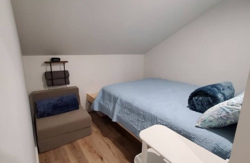 Boyne City Cottage | MI Cabin Upnorth - Beach Access