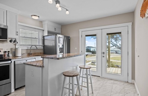 Harkers Island Condo | Mi Faro 2 Bedroom Duplex by RedAwning