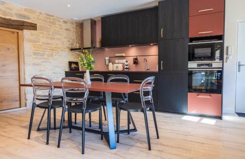 Tournus Apartment | Mia Cambro