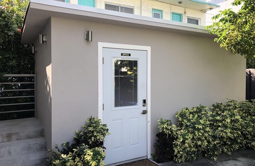 Flamingo/Lummus Apartment | Miami Beach 550