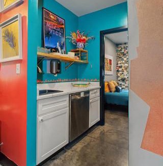 Pacific Hotel | Miami Beach group suite