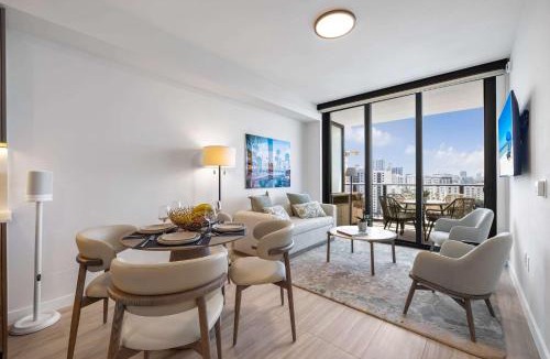 North Beach Apartment | Miami Beach Retreat Cozy 1BR Steps from the Shore