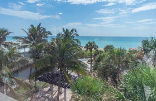 North Beach House | Miami Escape! Close to Art Deco, Port of Miami, Shopping Center! Fitness Center