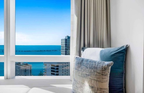 Brickell Condo | Miami Getaway! 1BR Oasis w Parking & View