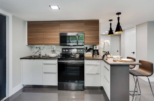 Liberty City Villa | Miami Luxe +⭐️ near Beach/Wynwood/Airport/Design District/3 free gated parking