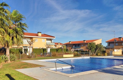 Les Planes del Rei House | Miami Playa: New house with a communal pool and jacuzzi, close to the beach