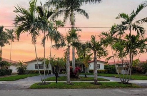Highland Lakes House | Miami Residence "Casa del Lago"