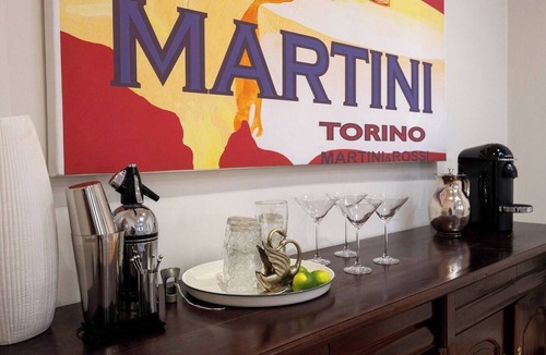 Central Mudgee House | Micah House Central Mudgee Art Deco Hideaway