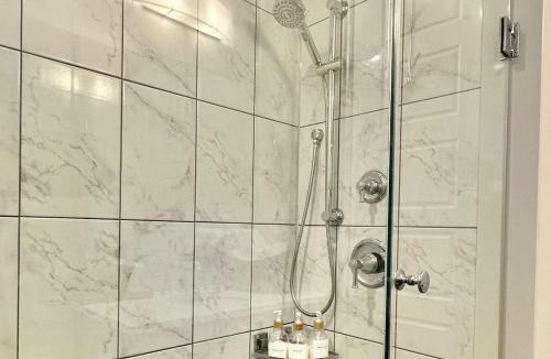 Thorold Villa | Micasa Niagara